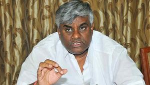  'ಸಾಬ್ರಿಗೆ ತೊಂದರೆ ಕೊಡಲು ಏನೇನು ಮಾಡಬೇಕು, ಅದೆಲ್ಲಾ ಸರ್ಕಾರ ಮಾಡುತ್ತಿದೆ'