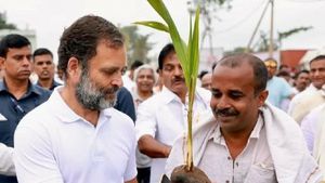 ತೆಂಗು ಬೆಳೆಗಾರರೊಂದಿಗೆ ಸಂವಾದ ನಡೆಸಲಿರುವ ರಾಹುಲ್ ಗಾಂಧಿ 