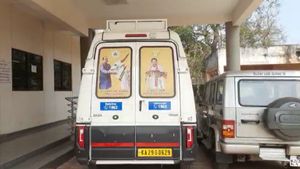 ಮೂರೇ ತಿಂಗಳಲ್ಲಿ ಮೂಲೆ ಸೇರಿದ ಪಶು ಸಂಜೀವಿನಿ ಆಂಬುಲೆನ್ಸ್‌ಗಳು 