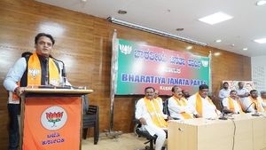 ಜನದ್ರೋಹಿಗಳಿಗೆ ತಕ್ಕ ಪಾಠ ಕಲಿಸುವ ಕೆಲಸ ಆಗಬೇಕಿದೆ-ಅಶ್ವತ್ಥ್‌ ನಾರಾಯಣ್‌