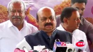  ಗಡಿ ವಿವಾದದ ಬಗ್ಗೆ ಚರ್ಚಿಸಲು ಮುಂದಿನ ವಾರ ಸರ್ವಪಕ್ಷ ಸಭೆ: ದಾವಣಗೆರೆಯಲ್ಲಿ ಸಿಎಂ ಸ್ಪಷ್ಟನೆ 