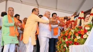 ಬೊಮ್ಮಾಯಿ, ಯಡಿಯೂರಪ್ಪ ನೇತೃತ್ವದಲ್ಲಿ ಕಡೂರು-ತರೀಕೆರೆಯಲ್ಲಿ ಜನಸಂಕಲ್ಪ ಯಾತ್ರೆ 