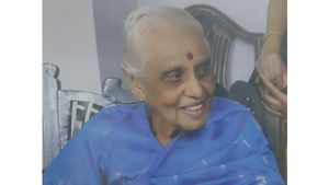 ಬಿಜೆಪಿ ನಾಯಕಿ ಸುಶೀಲಾ ಪಾರ್ಥಿವ ಶರೀರದ ಅಂತಿಮ ದರ್ಶನ ಪಡೆದ ಗಣ್ಯರು 