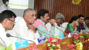  ವಿದ್ಯಾರ್ಥಿ ನಿಲಯಗಳ ಆಹಾರ ಗುಣಮಟ್ಟ ಪರಿಶೀಲನೆಗೆ ತಂಡ ರಚನೆ: ಸಚಿವ ಬಿ.ಸಿ.ಪಾಟೀಲ್