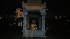  ವಿದ್ಯುತ್ ಬಿಲ್ ಬಾಕಿ: ಕತ್ತಲಲ್ಲಿ ಐತಿಹಾಸಿಕ ಚಾಮರಾಜೇಶ್ವರ ದೇಗುಲ