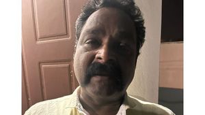  ದಾವಣಗೆರೆ:7 ಲಕ್ಷ ರೂಪಾಯಿ ಲಂಚಕ್ಕೆ ಬೇಡಿಕೆ, ಪಾಲಿಕೆ ವ್ಯವಸ್ಥಾಪಕ ಲೋಕಾಯುಕ್ತ ಬಲೆಗೆ 