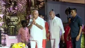 ಕದಂಬೋತ್ಸವದ ಶಾಮಿಯಾನ ಬಿಲ್ ಪಾವತಿಸದ ಉತ್ತರ ಕನ್ನಡ ಜಿಲ್ಲಾಡಳಿತ: ಮಾಲಿಕ ಕಣ್ಣೀರು 
