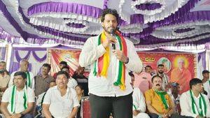 ಜಲಧಾರೆಯಿಂದ ಉತ್ತಮ ಮಳೆ, ಪಂಚರತ್ನದಿಂದ ರಾಜ್ಯದ ಅಭಿವೃದ್ಧಿ; ನಿಖಿಲ್ 