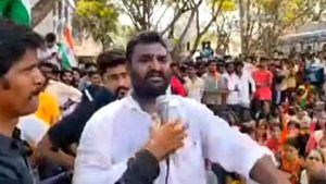 ಧಾರವಾಡ; ಮತ್ತೆ ಪಿಎಸ್‌ಐ ನೇಮಕಾತಿ ಪರೀಕ್ಷೆ ನಡೆಸುವಂತೆ ಒತ್ತಾಯ
