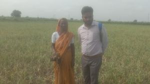 ಮಹಾರಾಷ್ಟ್ರದ ಈರುಳ್ಳಿಗೆ ಬೇಡಿಕೆ: ಸಂಕಷ್ಟದಲ್ಲಿ ರಾಜ್ಯದ ರೈತರು 