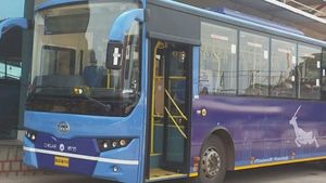 Breaking; ಹುಬ್ಬಳ್ಳಿ BRTS ಸ್ಮಾರ್ಟ್‌ಕಾರ್ಡ್‌ನಲ್ಲಿ ಭಾರೀ ರಿಯಾಯಿತಿ 