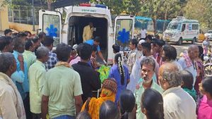 ನರಗುಂದ ತಾಲೂಕಿನ ಹದ್ಲಿ ಗ್ರಾಮದಲ್ಲಿ ಅತಿಥಿ ಶಿಕ್ಷಕನಿಂದ ಹಲ್ಲೆ, ವಿದ್ಯಾರ್ಥಿ ಸಾವು