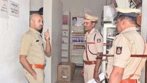 ದಾವಣಗೆರೆಯಲ್ಲಿ ಹೊಸ ವರ್ಷಾಚರಣೆಗೆ ಗಡುವು: ಮಹತ್ವದ ಸೂಚನೆ ನೀಡಿದ SP ರಿಷ್ಯಂತ್
