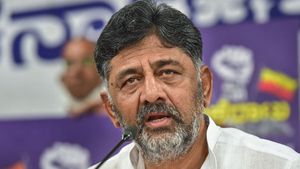 ಬಿಜೆಪಿಯವರು ಶಾಂತಿ ಕದಡುವ ಕೆಲಸ ಮಾಡುತ್ತಿದ್ದಾರೆ: ಹುಬ್ಬಳ್ಳಿಯಲ್ಲಿ ಡಿ.ಕೆ.ಶಿ ಆರೋಪ
