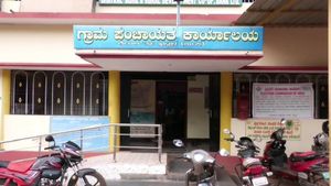 ಭಟ್ಕಳ: ಮಾರುಕೇರಿ, ಶಿರಾಲಿ ಗ್ರಾಮ ಪಂಚಾಯತಿಗಳಲ್ಲಿ ಭ್ರಷ್ಟಾಚಾರ, ಆರೋಪ 