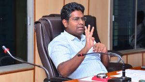 ಬಳ್ಳಾರಿ; ಜನವರಿಯಿಂದ ಭತ್ತ, ರಾಗಿ ಮತ್ತು ಜೋಳ ಖರೀದಿ ಕೇಂದ್ರ ಆರಂಭ 
