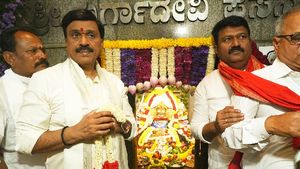 ಗಂಗಾವತಿಯಲ್ಲಿ ಸಕ್ರಿಯರಾದ ಜನಾರ್ದನ ರೆಡ್ಡಿ: ಡಿ. 25ರಂದು ಮಹತ್ವದ ಘೋಷಣೆ