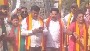 ಮಹಾರಾಷ್ಟ್ರ ಸಚಿವರ ಭೇಟಿಯನ್ನು ವಿರೋಧಿಸಿ ಬೆಳಗಾವಿಯಲ್ಲಿ ಪ್ರತಿಭಟನೆ