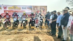 Chikkamagaluru utsav 2023: ಗಮನ ಸೆಳೆದ ಮೋಟಾರ್ ಕ್ರಾಸ್ ಸ್ಪರ್ಧೆ