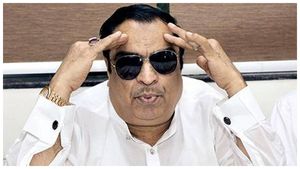 ಸಿದ್ದರಾಮಯ್ಯ ಕೋಲಾರದಲ್ಲಿ ನಿಲ್ಲಲ್ಲ ಕೊನೆ ಕ್ಷಣದಲ್ಲಿ ಬೇರೆ ಕಡೆ ಹೋಗುತ್ತಾರೆ: ಸಿ.ಎಂ. ಇಬ್ರಾಹಿಂ