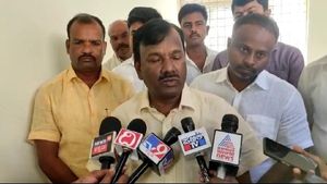 ಮತ್ತೊಬ್ಬರ ಬಗ್ಗೆ ಮಾತನಾಡುವಾಗ ಸಂಸ್ಕಾರ ಇರಲಿ: ಸಿದ್ದರಾಮಯ್ಯಗೆ ನಾರಾಯಣಸ್ವಾಮಿ ತಿರುಗೇಟು