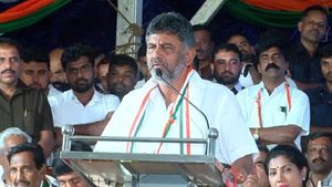  ಮಲ್ಲಿಕಾರ್ಜುನ ಖರ್ಗೆಯವರಿಗೆ ಗೌರವ ಕೊಡಿ: ಡಿ.ಕೆ.ಶಿವಕುಮಾರ್ ವಿಶೇಷ ಮನವಿ