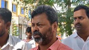 ಡಿ.ಕೆ ಶಿವಕುಮಾರ್ ಹೊಡೆತಕ್ಕೆ ಸಿದ್ದರಾಮಯ್ಯ ತಣ್ಣಗಾಗಿದ್ದಾರೆ-ಎಂ.ಪಿ ರೇಣುಕಾಚಾರ್ಯ
