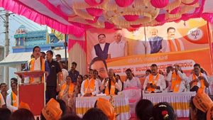 Karnataka Assembly election 2023: ಪ್ರಜಾಧ್ವನಿ ಕಾಂಗ್ರೆಸ್‌ನ ಅಂತಿಮ ಯಾತ್ರೆ: ದಾವಣಗೆರೆಯಲ್ಲಿ ಜೋಶಿ ವ್ಯಂಗ್ಯ