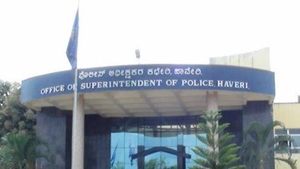 Breaking; ಚುನಾವಣೆ ಸನಿಹದಲ್ಲೇ ಸಿಎಂ ತವರು ಜಿಲ್ಲೆ ಎಸ್ಪಿ ಬದಲಾವಣೆ 