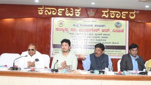 ನೆಟೆ ರೋಗದಿಂದ ತೊಗರಿ ಬೆಳೆ ಹಾನಿ, ಪರಿಹಾರ ಕೋರಿ ಸಿಎಂ ಬಳಿ ನಿಯೋಗ