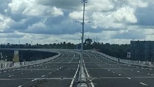Bengaluru-Mysuru Expressway : ಬಣಗುಡುತ್ತಿರುವ ಮಂಡ್ಯ, ಹೆದ್ದಾರಿ, ವ್ಯಾಪಾರ ವಹೀವಾಟು ಕುಸಿತ