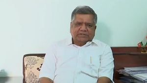 ಸ್ವಾಮೀಜಿ ಎಂಬ ಹೆಸರಿಗೆ ನಿಜವಾದ ಅರ್ಥ ಕಲ್ಪಿಸಿದ ಮಹಾತ್ಮರು ಸಿದ್ದೇಶ್ವರ ಶ್ರೀಗಳು-ಜಗದೀಶ್ ಶೆಟ್ಟರ್