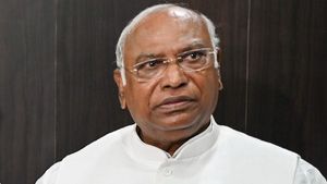 ಸಿದ್ದೇಶ್ವರ ಶ್ರೀಗಳ ನಿಧನಕ್ಕೆ ಮಲ್ಲಿಕಾರ್ಜುನ ಖರ್ಗೆ ಸಂತಾಪ