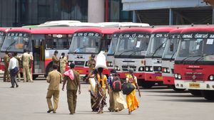 ಚುನಾವಣಾ ಪ್ರಚಾರದ ಎಫೆಕ್ಟ್: ತುಮಕೂರು ಕೆಎಸ್‌ಆರ್‌ಟಿಸಿಯ ದಿನದ ಆದಾಯವೆಷ್ಟು ತಿಳಿಯಿರಿ