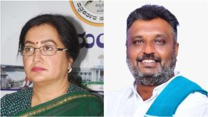  ಸುಮಲತಾ ರಾಜ್ಯ ರಾಜಕಾರಣಕ್ಕೆ ಆರಂಭದಲ್ಲೇ ವಿಘ್ನ: ಮಂಡ್ಯ, ಮೇಲುಕೋಟೆಯಲ್ಲಿ ಸ್ಪರ್ಧಿಸಲು ರೈತ ಸಂಘದಿಂದ ವಿರೋಧ ಏಕೆ?