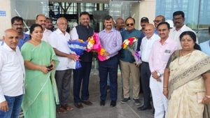 ಶಿವಮೊಗ್ಗ ವಿಮಾನ ನಿಲ್ದಾಣ ವೀಕ್ಷಣೆ ಮಾಡಿದ ಕೆಎಸ್‍ಐಐಡಿಸಿ  ಅಧ್ಯಕ್ಷರು 