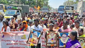 ಕೊತ್ತೂರು ಮಂಜುನಾಥ್‌ಗೆ ಟಿಕೆಟ್ ನೀಡಿದರೆ ಸೋಲು ಖಚಿತ: ಕಾಂಗ್ರೆಸ್‌ಗೆ ದಲಿತ ಸಂಘಟನೆಗಳ ಎಚ್ಚರಿಕೆ