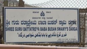 ದತ್ತಾತ್ರೇಯ ಬಾಬಾಬುಡನ್ ಗಿರಿ ದರ್ಗಾದಲ್ಲಿ ಇಂದಿನಿಂದ ಉರುಸ್: ಆಚರಣೆಯಿಂದ ಹೊರಗುಳಿದ ಮುಸ್ಲಿಂ ಮುಖಂಡರು