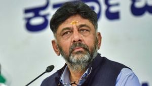 DK Shivakumar: ನನ್ನ ಮೇಲೆ ಐಟಿ, ಇಡಿ ದಾಳಿಗೆ  ದೇವೇಗೌಡ್ರು, ಕುಮಾರಸ್ವಾಮಿಯೇ ಕಾರಣ: ಕಿಡಿಕಾರಿದ ಡಿಕೆಶಿ