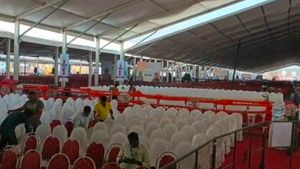  Modi Dharwad Visit: ಪ್ರಧಾನಿ ಮೋದಿ ಸ್ವಾಗತಕ್ಕೆ ಸಿದ್ಧವಾದ ಪೇಡಾನಗರಿ, ವರದಿ ಇಲ್ಲಿದೆ