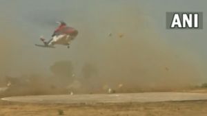 BS Yediyurappa Helicopter : ಯಡಿಯೂರಪ್ಪ ಇದ್ದ ಹೆಲಿಕಾಪ್ಟರ್ ಲ್ಯಾಂಡಿಂಗ್ ವೇಳೆ ತೊಂದರೆ  