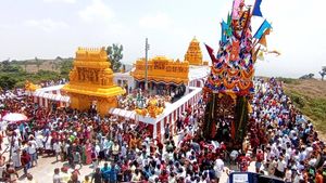 ಹಿಮ ಮಳೆಯ ಗೋಪಾಲಸ್ವಾಮಿ ಬೆಟ್ಟದಲ್ಲಿ ಜಾತ್ರಾ ಸಂಭ್ರಮ: ಇಲ್ಲಿದೆ  ಪೂಜಾ ಕೈಂಕಾರ್ಯ ಗಳ ಸಂಪೂರ್ಣ ವಿವರ