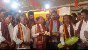  ಗುಳಿಗ ದೈವದ ಬಗ್ಗೆ ಅವಹೇಳನಕಾರಿ ಹೇಳಿಕೆ: ಆರಗ ಜ್ಞಾನೇಂದ್ರ ಮಂಗಳೂರಿಗೆ ಬಂದು ಕ್ಷಮೆಯಾಚಿಸಬೇಕೆಂದು ಆಗ್ರಹ