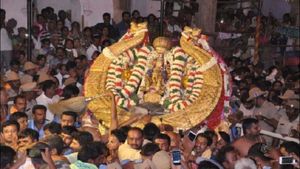 ಮೇಲುಕೋಟೆ ಶ್ರೀ ಚಲುವನಾರಾಯಣ ಸ್ವಾಮಿ ವೈರಮುಡಿ ಆರಂಭ: ಏ.1 ರಂದು ಬ್ರಹ್ಮೋತ್ಸವ