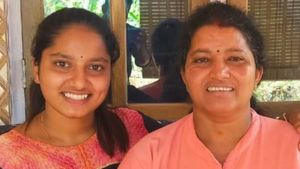 ತಾಯಿಯ ಕಾಲಿನಿಂದ ಹಾವಿನ ವಿಷ ಹೀರಿದ ಮಗಳು ಕೇಸ್‌ನಲ್ಲಿ ತಿರುವು: ಕಾಲಿಗೆ ಕಚ್ಚಿದ್ದು ನಾಗರಹಾವು ಅಲ್ಲ!