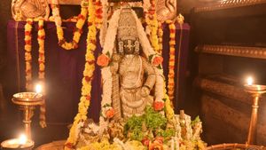  Udupi: ಶ್ರೀಕೃಷ್ಣಮಠಕ್ಕೆ ಜಾಗ ಕೊಟ್ಟಿದ್ದು ಮುಸ್ಲಿಂ ಅರಸರು? ಏನಿದು ಹೊಸ ವಿವಾದ