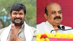 ವಿನಯ್ ಕುಲಕರ್ಣಿ vs ಬಸವರಾಜ ಬೊಮ್ಮಾಯಿ; ಶಿಗ್ಗಾಂವಿ ಲೆಕ್ಕಾಚಾರ ಬದಲು! 