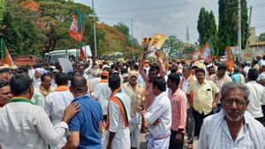 ಗುಂಡ್ಲುಪೇಟೆಯಲ್ಲಿ ಚುನಾವಣಾ ಚಾಣಕ್ಯ ಅಮಿತ್‌ ಶಾ ರೋಡ್‌ ಶೋ