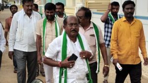 ಉದ್ಘಾಟನೆಗೊಂಡರೂ ಸೇವೆಗಿಲ್ಲದ ಚಿಕ್ಕಬಳ್ಳಾಪುರ ಮೆಡಿಕಲ್ ಕಾಲೇಜು: ಕೆ.ಪಿ.ಬಚ್ಚೇಗೌಡ ಕಿಡಿ