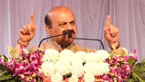 CM Bommai Reaction On Jagadish Shettar:  ಕಾಂಗ್ರೆಸ್‌ ನವರು ಜಗದೀಶ್‌ ಶೆಟ್ಟರ್ ಅವರನ್ನ ಬಳಸಿಕೊಂಡು ಹೊರಗೆ ಹಾಕ್ತಾರೆ: ಸಿಎಂ
